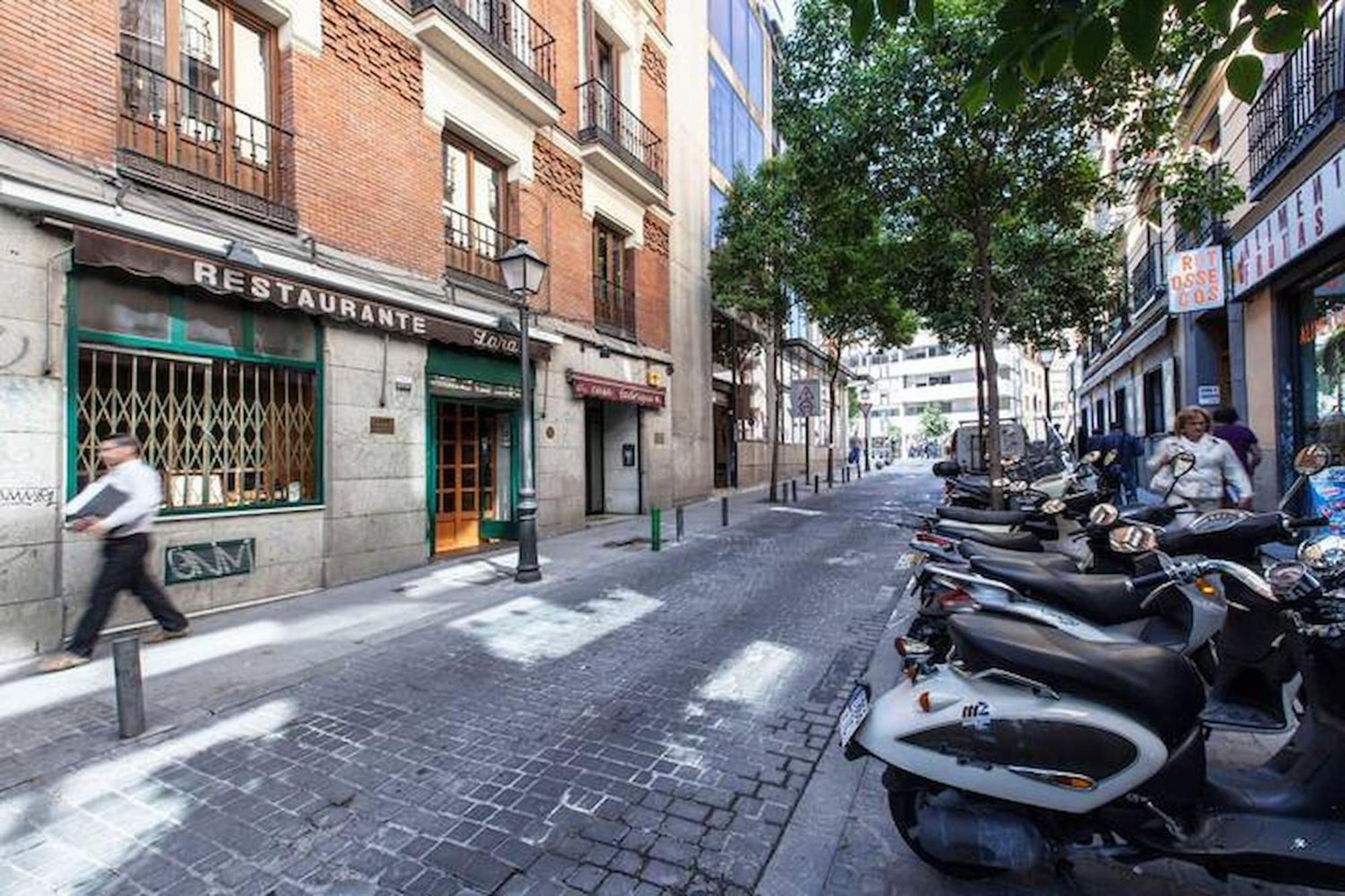 Apartamentos Day Madrid San Antonio Centro Gran Via Sol Malasana Exterior foto